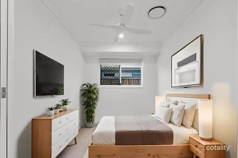 Property photo of 27 Moreton Parade Morayfield QLD 4506