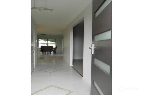 Property photo of 3 Hain Close Pittsworth QLD 4356
