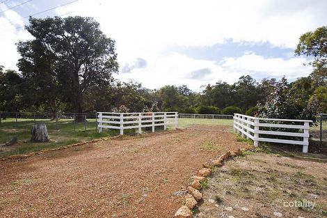 205 Hartfield Rd, Forrestfield, WA 6058