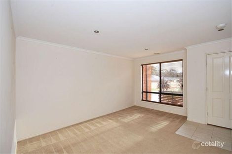 Property photo of 14 Falcon Drive California Gully VIC 3556
