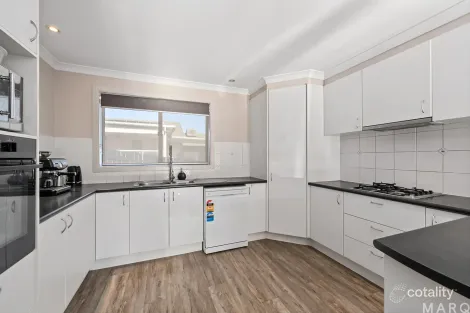 Property photo of 6 Olive Pink Crescent Banks ACT 2906