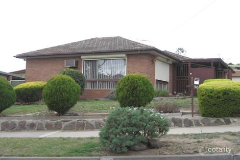 Property photo of 38 Dunfield Drive Gladstone Park VIC 3043
