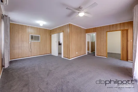 13 Hodby Cres, Smithfield Plains, SA 5114