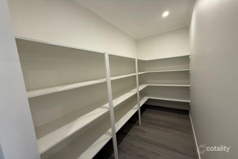 Property photo of 144 Adelong Way Bacchus Marsh VIC 3340