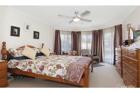 Property photo of 51 Killingholme Drive Mornington VIC 3931