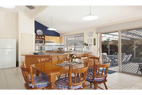 Property photo of 51 Killingholme Drive Mornington VIC 3931