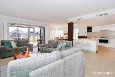 Property photo of 38 Leisure Way Halls Head WA 6210