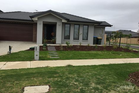 32 Rothbury Pkwy, Williams Landing, VIC 3027