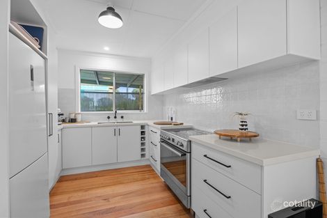 Property photo of 2 Stewart Avenue Inverloch VIC 3996