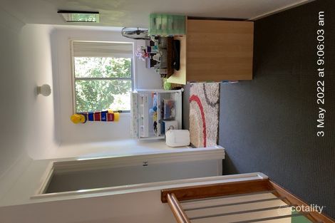 Property photo of 20 Whitsunday Place Redland Bay QLD 4165