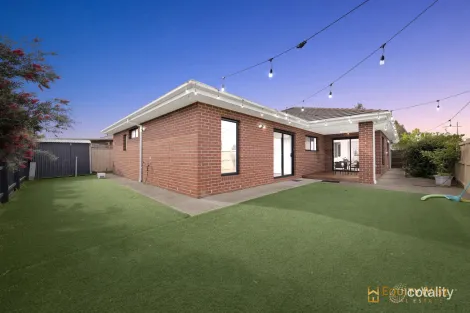 Property photo of 30 Praline Street Manor Lakes VIC 3024