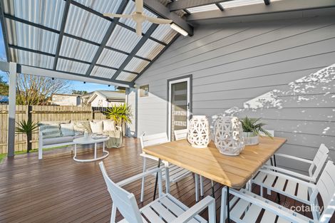 Property photo of 13 Windsor Road Berkeley Vale NSW 2261