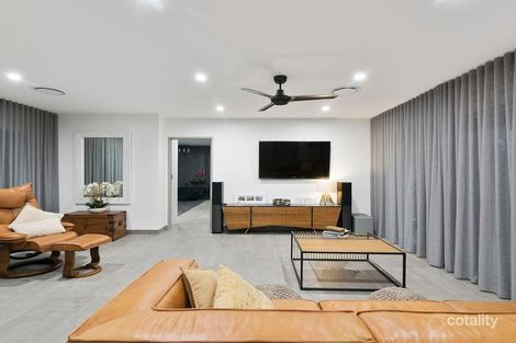 Property photo of 574 Tallebudgera Creek Road Tallebudgera Valley QLD 4228