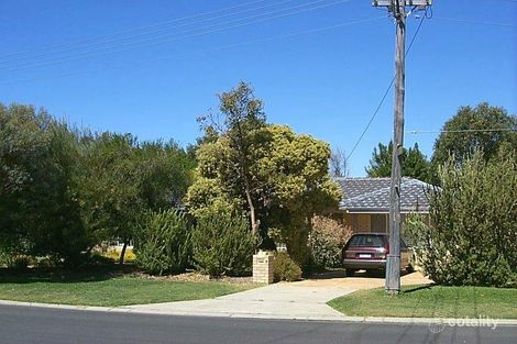 8 Mckinlay Ave, Padbury, WA 6025