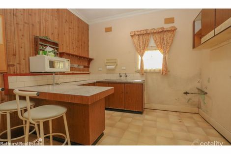 Property photo of 145 Peel Street Bathurst NSW 2795