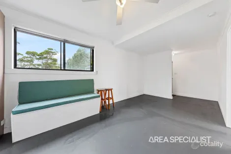 Property photo of 8 Maurandra Close Hastings VIC 3915