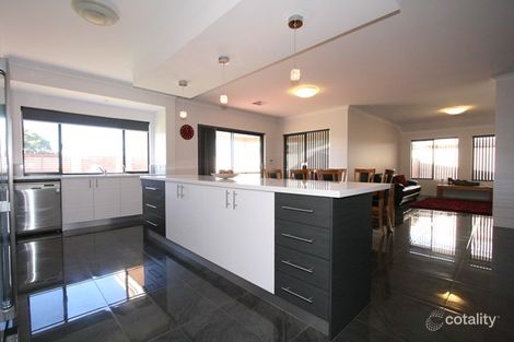 Property photo of 19 Murphy Way Warnbro WA 6169