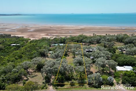 176 Miran Khan Dr, Armstrong Beach, QLD 4737
