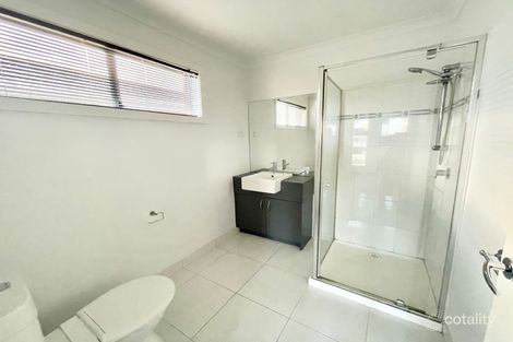 Property photo of 10 Triandra Drive Brookfield VIC 3338