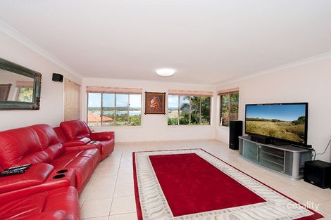 Property photo of 34 Winchcombe Avenue Murrumba Downs QLD 4503
