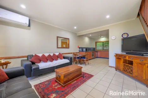 Property photo of 8/5 Flinders Parade Gladstone Central QLD 4680