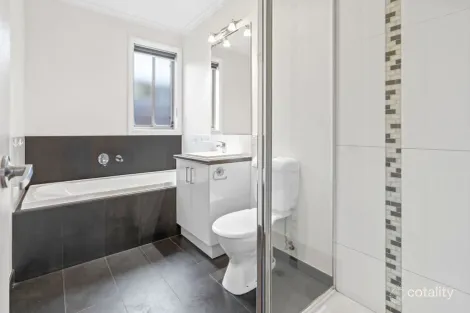 Property photo of 24 Rawlings Drive Warrnambool VIC 3280