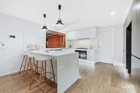 Property photo of 42 Shetland Street Endeavour Hills VIC 3802