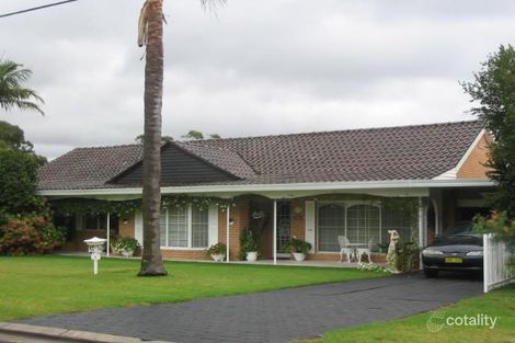 8 Paul St, Panania, NSW 2213