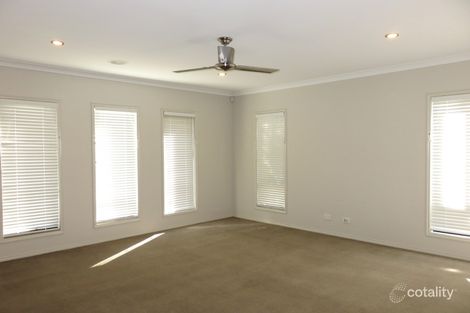 Property photo of 15 Feldgrau Rise Epping VIC 3076