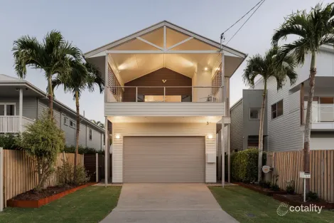 Property photo of 53 Grattan Terrace Wynnum QLD 4178