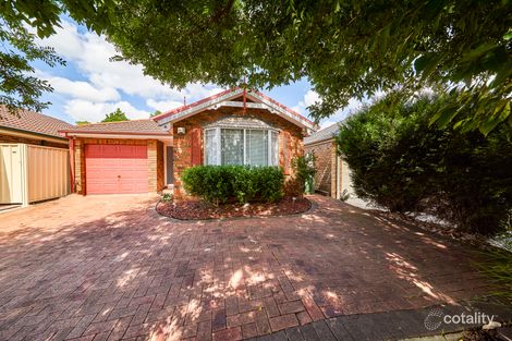 10 Valleyfield Ct, Wattle Grove, NSW 2173