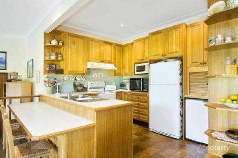 Property photo of 45 Arnott Crescent Warriewood NSW 2102