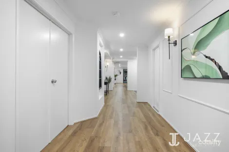 Property photo of 15 Malibu Boulevard Point Cook VIC 3030