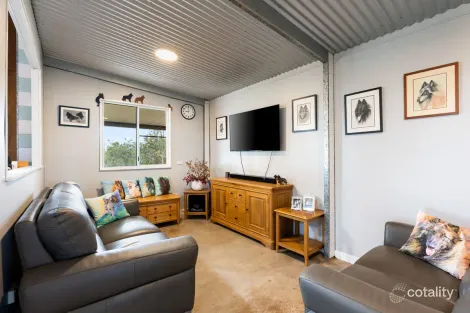 Property photo of 495 Hell Hole Creek Road Upper Flagstone QLD 4344