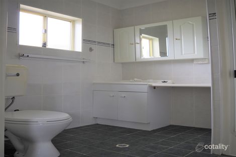 Property photo of 30 Carcoar Street Spring Hill NSW 2800