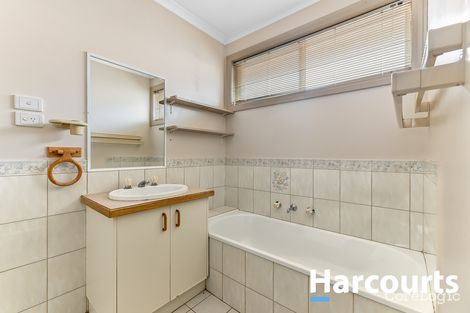 Property photo of 27 Franks Way Cranbourne North VIC 3977