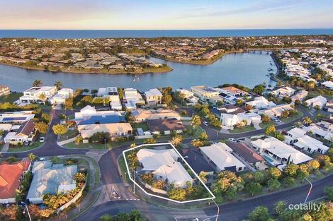 Property photo of 22 Maldives Place Parrearra QLD 4575