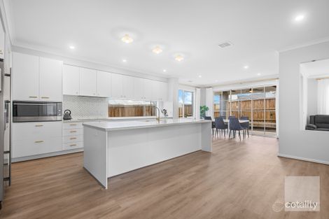 Property photo of 10 Veronica Crescent Deanside VIC 3336
