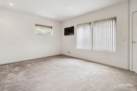 Property photo of 18 Prouse Place Werribee VIC 3030