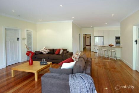 Property photo of 10 Wanawong Crescent Camberwell VIC 3124