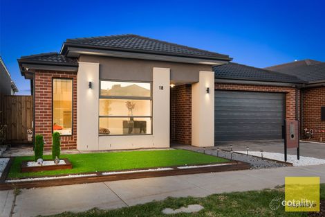 Property photo of 18 Weinstock Road Truganina VIC 3029