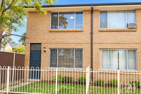 1/2-6 Waterside Cres, Carramar, NSW 2163