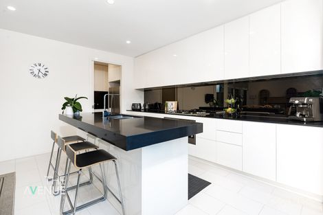 Property photo of 39 Opperman Drive North Kellyville NSW 2155