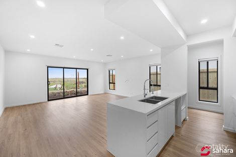 Property photo of 24 Sparrowhawk Crescent Deanside VIC 3336