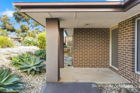 Property photo of 46 Lone Pine Square Bacchus Marsh VIC 3340