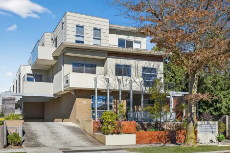 106/95 Thames St, Box Hill, VIC 3128