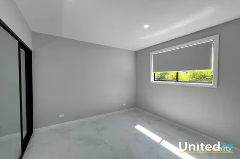 11 Chapman Ave, Castle Hill, NSW 2154