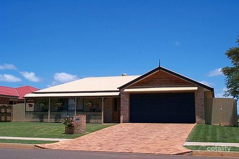 109 Hargreaves Rd, Manly West, QLD 4179