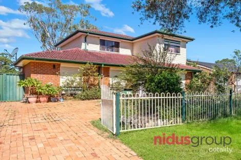 Property photo of 37 Shinnick Drive Oakhurst NSW 2761