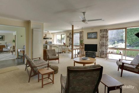 Property photo of 26 Fairway Road Emerald VIC 3782